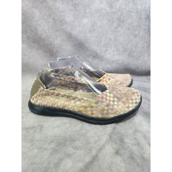 Bare Traps LEXIE Woven Slip-On Flat Shoe Pastel Multicolor Womens Size 8 Casual - Picture 3 of 8